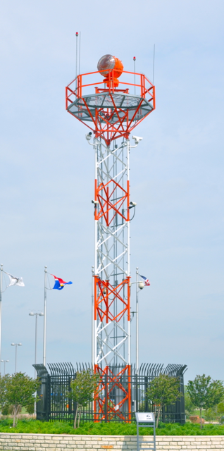 DFW airport lighting Beacon DFW International Airport lighting rotating beacon